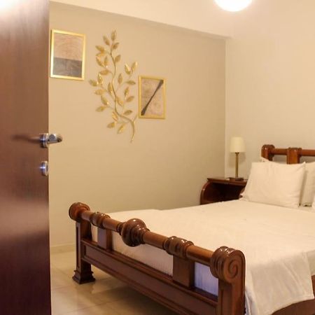 Afroditi'S Guest House Heraklion Exteriör bild